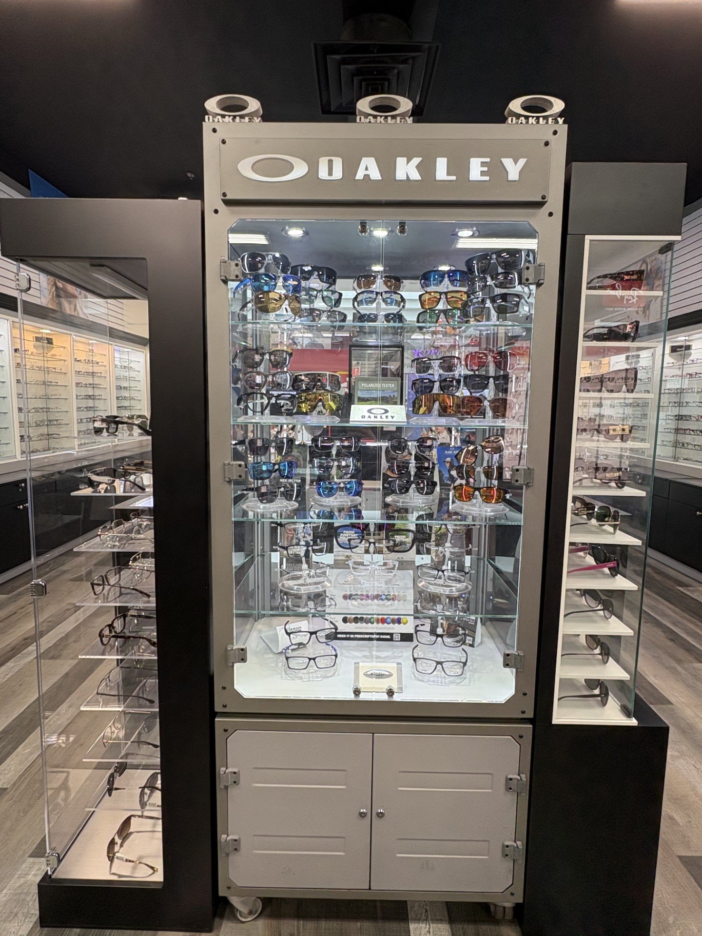 Optical retail interior with frame wall